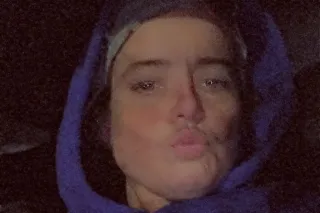 same face diff place - Image 1