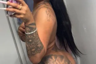 🩷 Upscale Hotty 🩷 NO DEPOSIT R... - Image 2