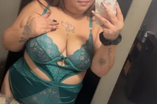 🌻💕PerFect & THICK Petite 🍭😋 LA... - Image 2