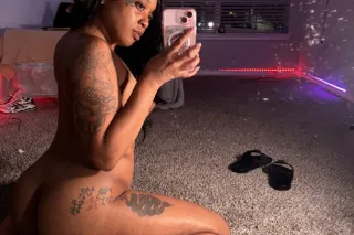 SLIM THICK FREAK 🐐👅 - Image 5