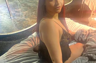 💦Young Wet Tight & Aim to please 😝 Onlyfans.com/nikkidadon304xo 💦 Sweet Innocent Vibe Mixed Chick 😍😘🤩 Come Play w her very juicy and creamy, thick in the right spaces - Image 4