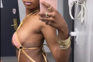 🫶🏾 YOUNG PETITE BEAUTY + LIMIT... - Image 3