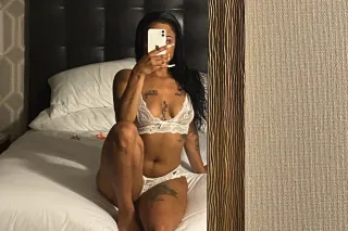 ✨ Santana da MILF 🥂 - 26 - Image 3