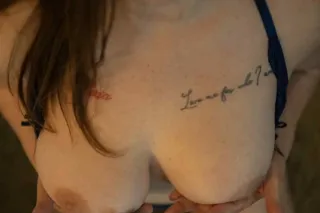 TWOGIRLS!!REAL SISTERS!! CUM PLAY!! - Image 6