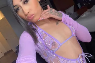 Petite latina - 21 - Image 3