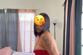 latina papi🔥 - Image 4