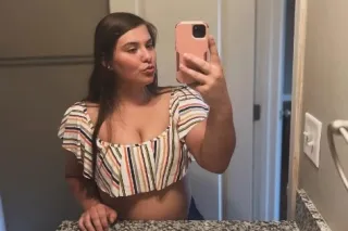 sexy lady - 24 - Image 2
