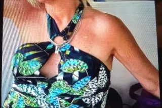 hey guys I'm only in town for two more days so if you want to have a little fun with a classy lady come spend some time with me I'm waiting - Image 8