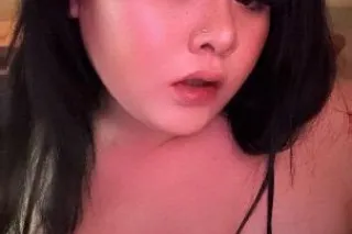 SEXY MIXED LATINA NEW IN TOWN!... - Image 2