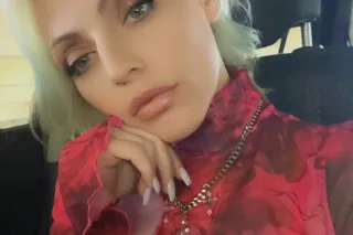 take me to eat and shop need a friend - Image 3
