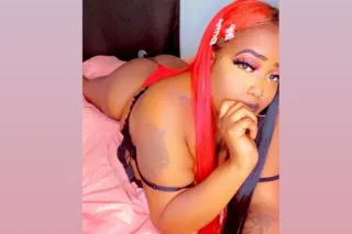 SEXY RED THICK EBONY - 26 - Image 4