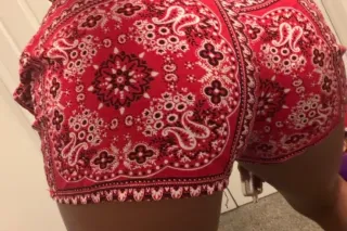 💦slim petite red bone with the wet cat!💦 - Image 2