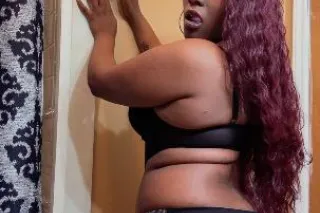 Black Diamond 🖤💎 neighborhood throat 🐐 🥳 - Image 1