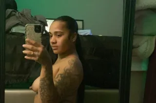 doing deals come see me ❤ - 22 - Image 2