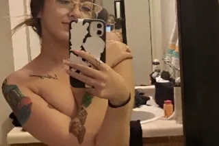 Looking for generous gentle ma... - Image 2