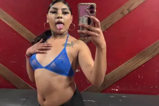 hey babes ! Looking for Fun 😍 ... - Image 4