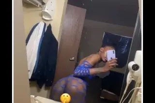QV today !! PETITE & WET 🥵🥵 - Image 3
