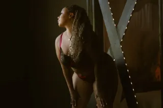 FATHERS DAY SPECIAL💦 Intoxicating, Unforgettable and Waiting for you 💋 - Image 1