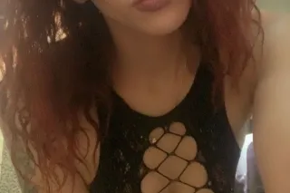 🚨💦Cum PlAy WiT Ur FaVoRiTe Red... - Image 2