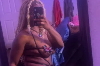 MILF - Image 3