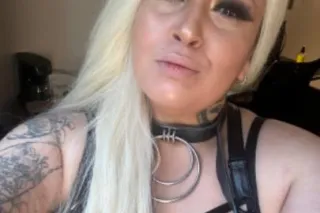 💦🥀✨Bella Monroe ✨ Squirting Go... - Image 2