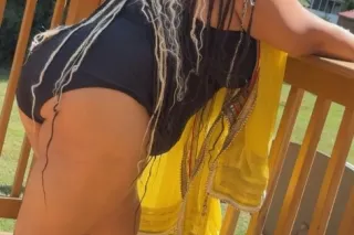 Suck On My Clit Until I Squirt🥴💦 - Image 8