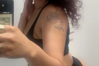 SEXY EXOTIC FOREIGN 👅 - Image 1