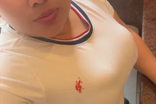 sexy and hot woman. Come and e... - Image 2