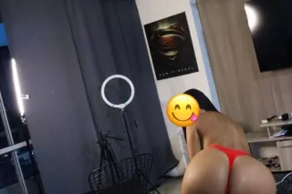 latina joven y coqueta con lindo cuerpo🍑🍒 fotos reales - Image 2