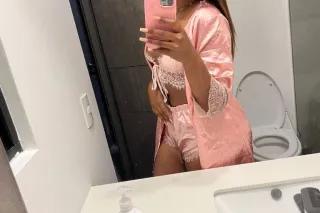 Available 24/7 Call me now - Image 4