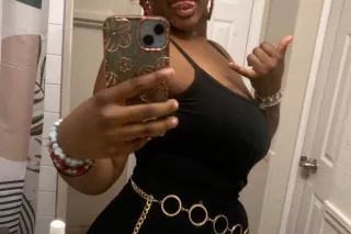 thick, wet, young, chocolate💕🍫 OUTCALLS📲🚘 - Image 4