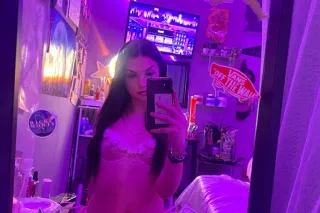 DOUBLE TROUBLE TWIN DOM NOW AVAILABLE. come serve your goddess - Image 4
