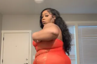 OUTCALL ONLY// BBW BOMBSHELL PLAYMATE💋 - Image 1