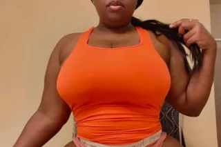 BIG TITS 🥰 BIG BOOTY 🍑 SMALL W... - Image 2