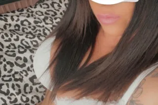 Milf 💋 Fit 🥰 Sexii ❤ - 40 - Image 2