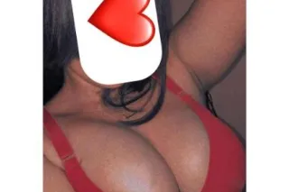 💕NEW BABY🆕️ I’m a hot and flir... - Image 2