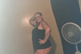 come get this white pussy - Image 7