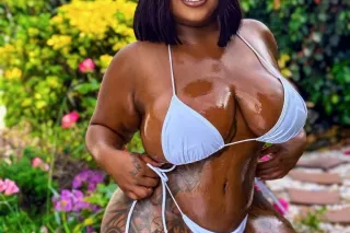 💕🍑Your Perfect Thick Barbie 🍑💕 100% REAL - Image 10
