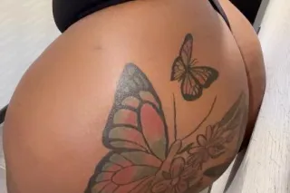 Big Booty 🍑Blasian 👸🏽🥵Throat Goat 💦 satisfying experience 🤤 - - Image 3