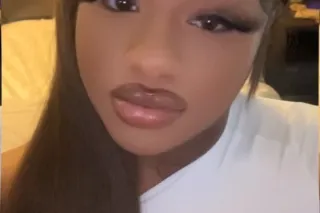 FUNNY AND A VIBE 💋 - 25 - Image 2