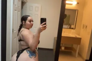 PASSING THROUGH INCALLS/OUTCALLS 😘 - Image 2