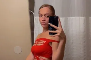 who doesnt like hennessy🍸🥃 4'1... - Image 1