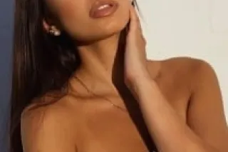 Melani - Image 1