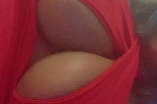BIG BREAST ROUND ASS TIGHT PUS... - Image 1