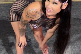 SEXY Slut W/ a DeepThroat & Tight Juicy Pussy - Image 6