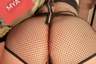 2 girls available 4 U..😛🍒🍑🍑👅co... - Image 3