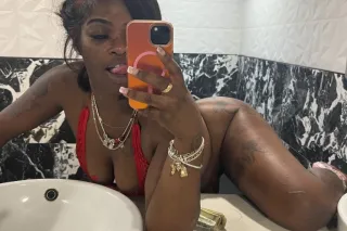 💦💦😋🚨🚨🚨 NEW BADDIE ALERT 💦🚨💦🚨 - Image 3