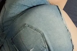 Ease your mind on my exclusive... - Image 2