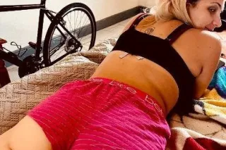 😍Available Now 💗Tight Horny Pu... - Image 1