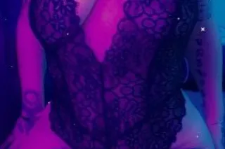 💦💦🎥 wet and wild come play 💦💦🎥 - Image 1